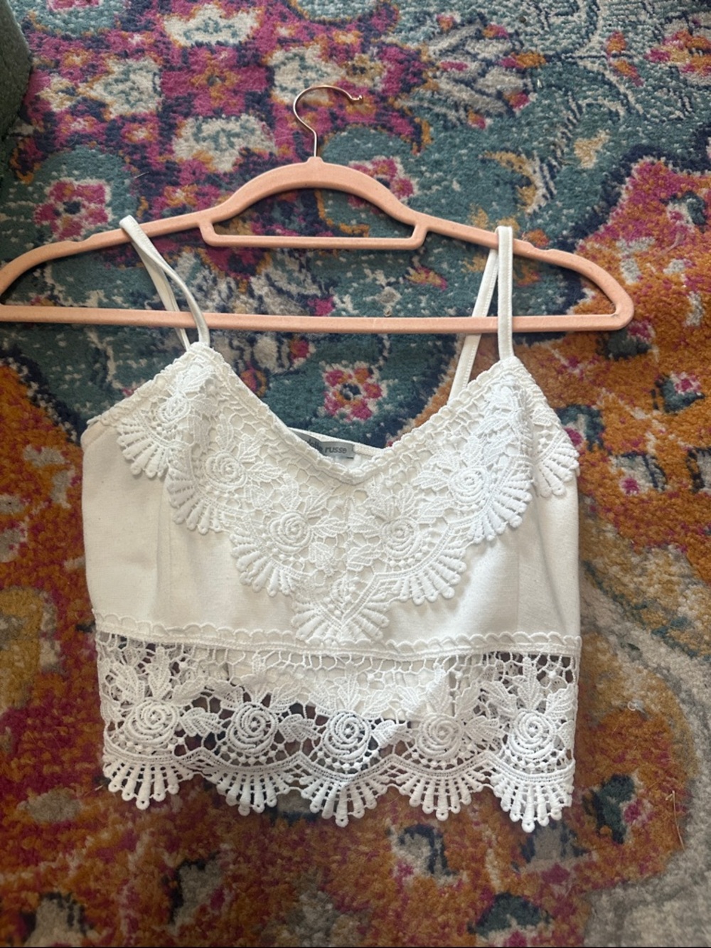 Lace Trim White Cropped Cami Top - Picture 4 of 4